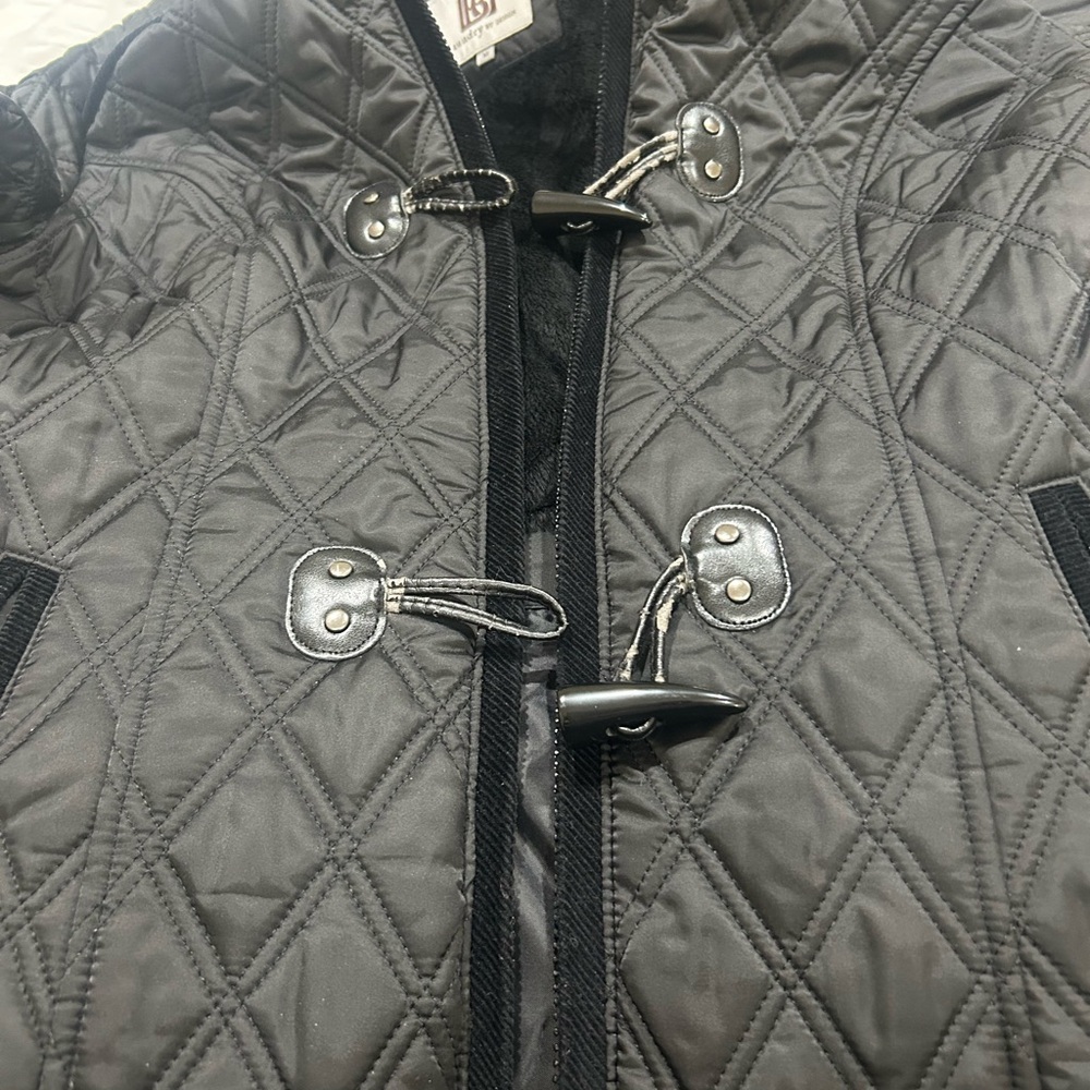 Stylish Black Quilted Jacket